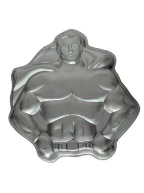 Wilton 1977 Superman DC Comics Cake Pan